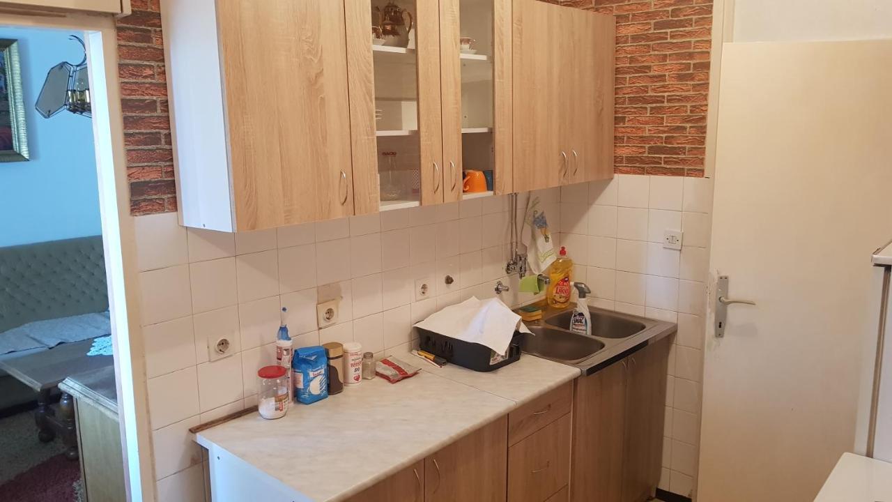 Baston Rent Apartamento Podgorica Exterior foto